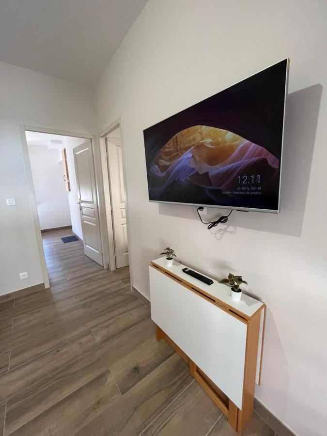 Apartment Renove A 15 Min De Lyon Saint-Fons