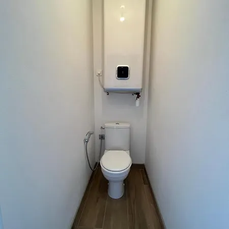 Appartement entièrement rénové à 15min de Lyon Saint-Fons Extérieur photo